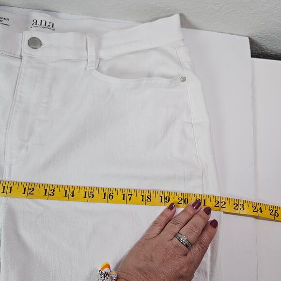 a.n.a. High Rise Flare Jeans Women Size 16 White Stretch Denim Y2K Minimalist - Picture 7 of 9